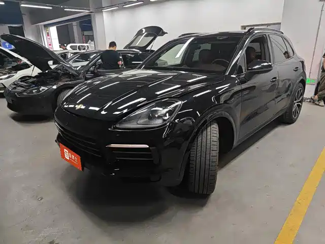 Porsche Cayenne 2020