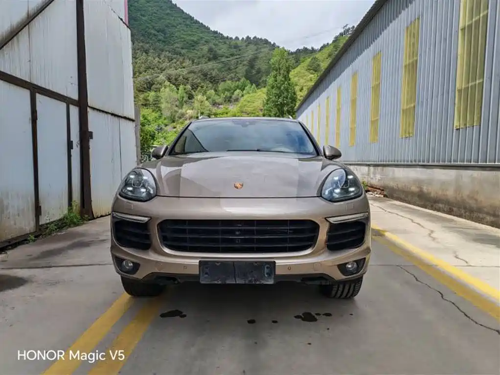 Porsche Cayenne 2015 Cayenne 3.0T фото 2