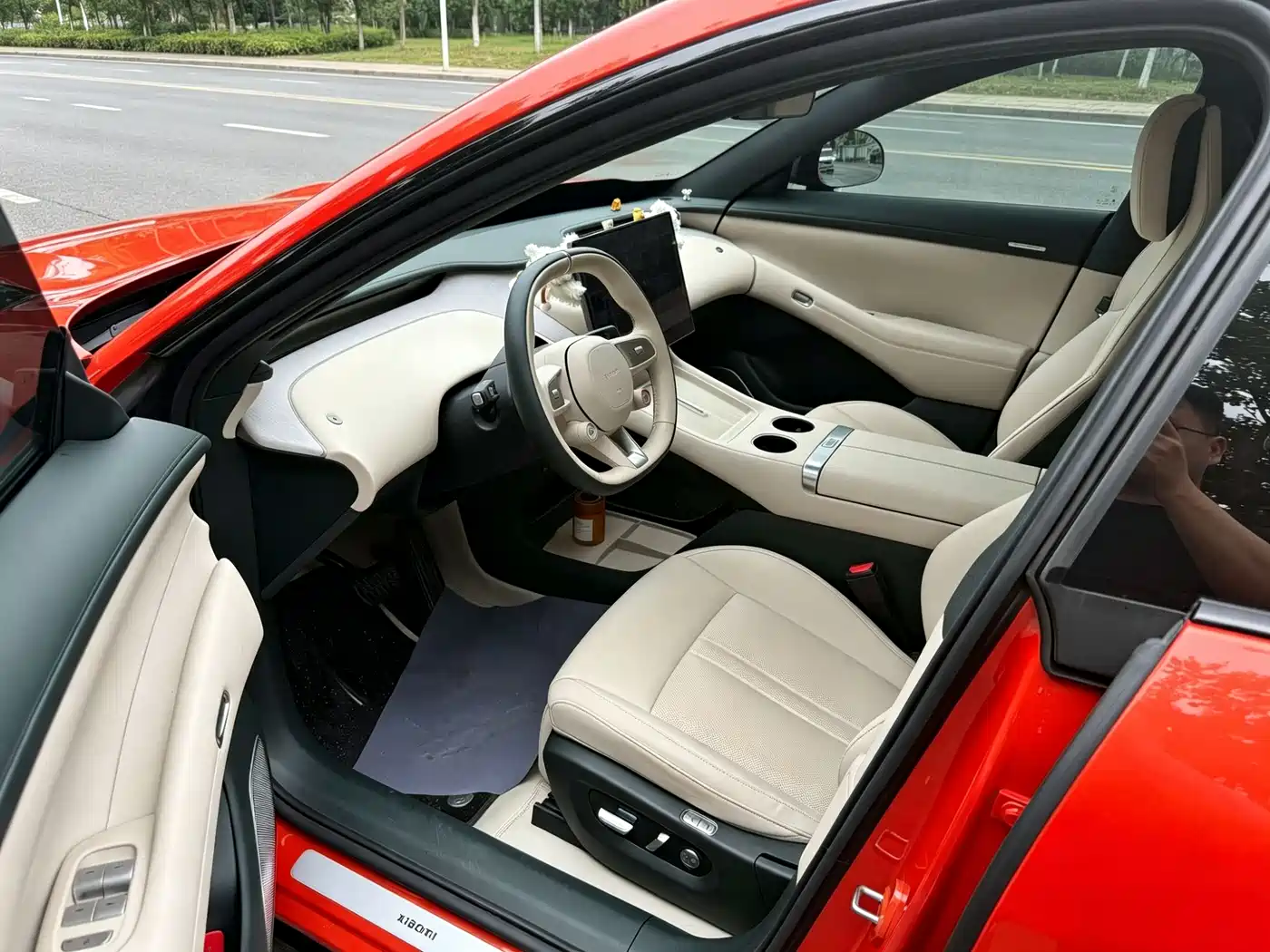 Xiaomi Auto Xiaomi YU7 2025 Extended Range RWD Edition фото 2