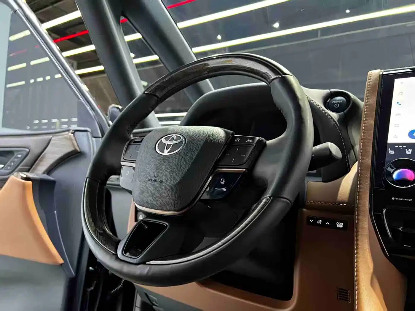 TOYOTA ELFA