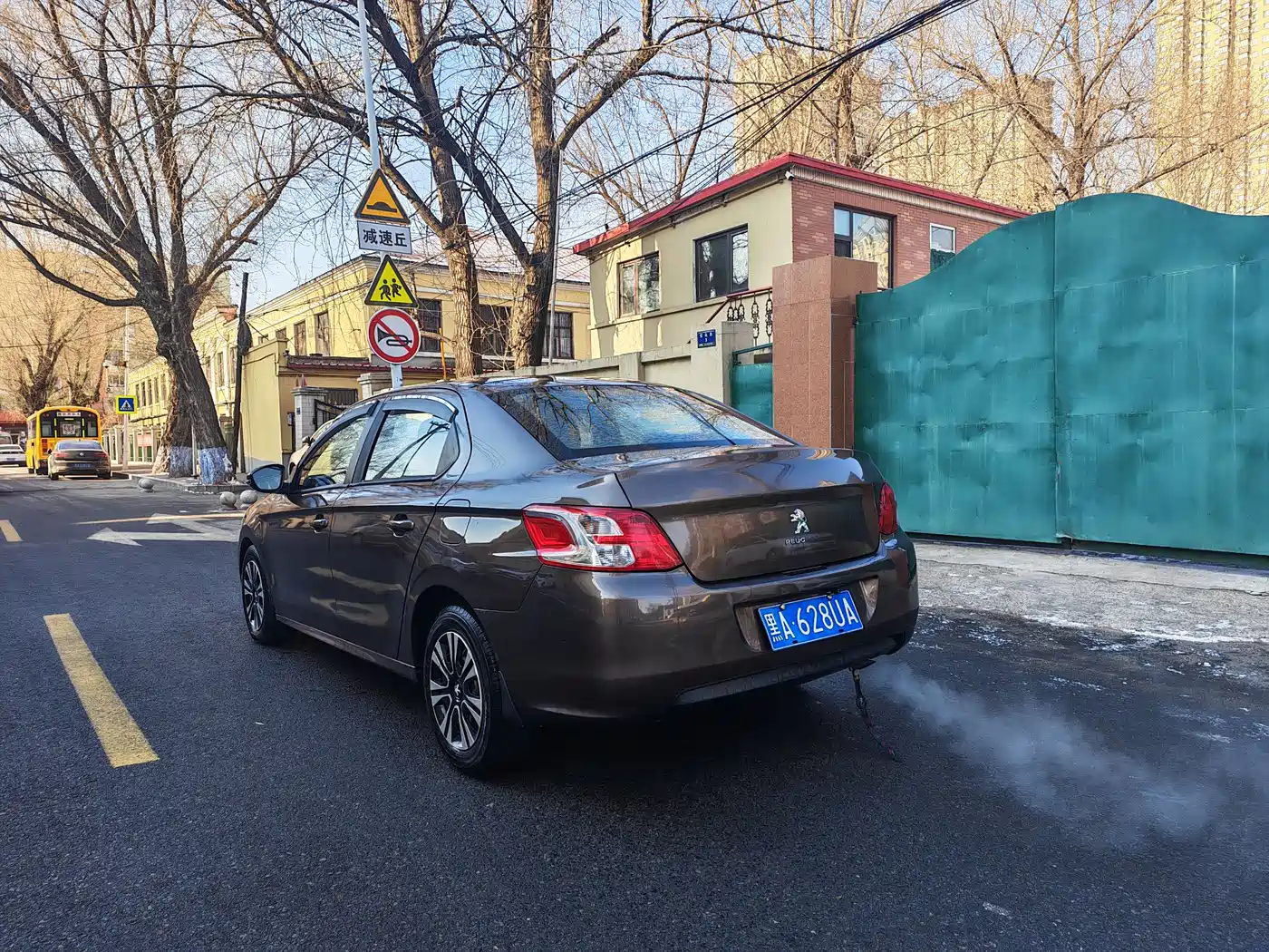 Peugeot 301 2014 1.6L Automatic Comfort Edition фото 6