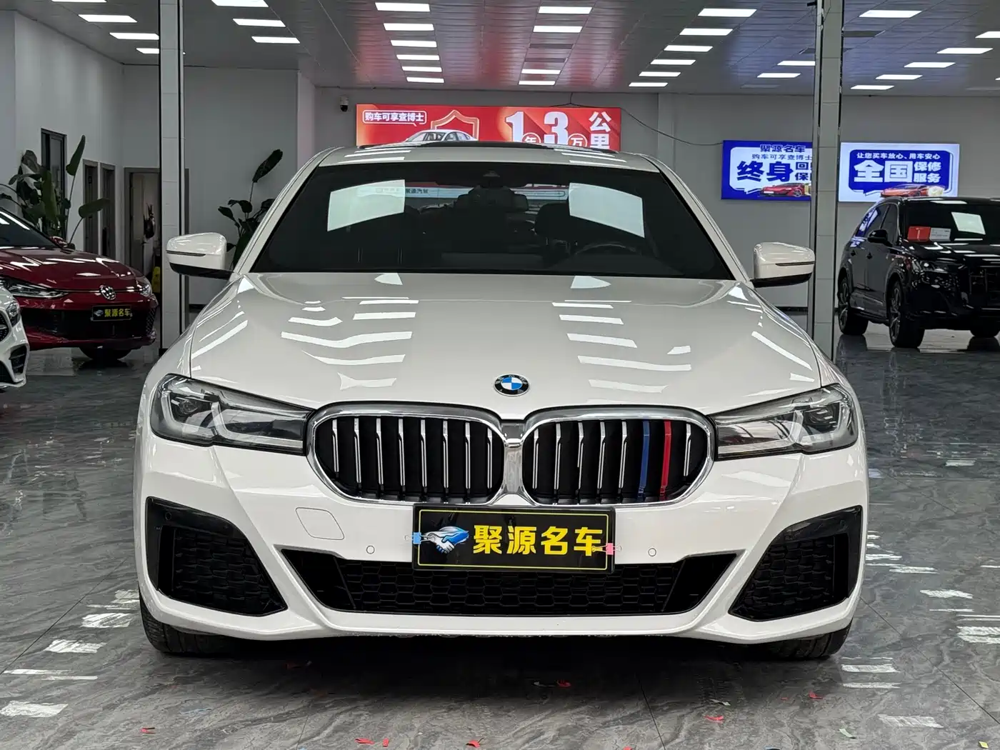 BMW 5 Series 2022 525Li M Sport Package фото 2
