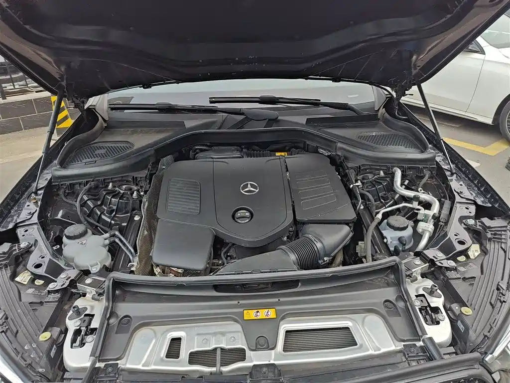 MERCEDES-BENZ GLC COUPE