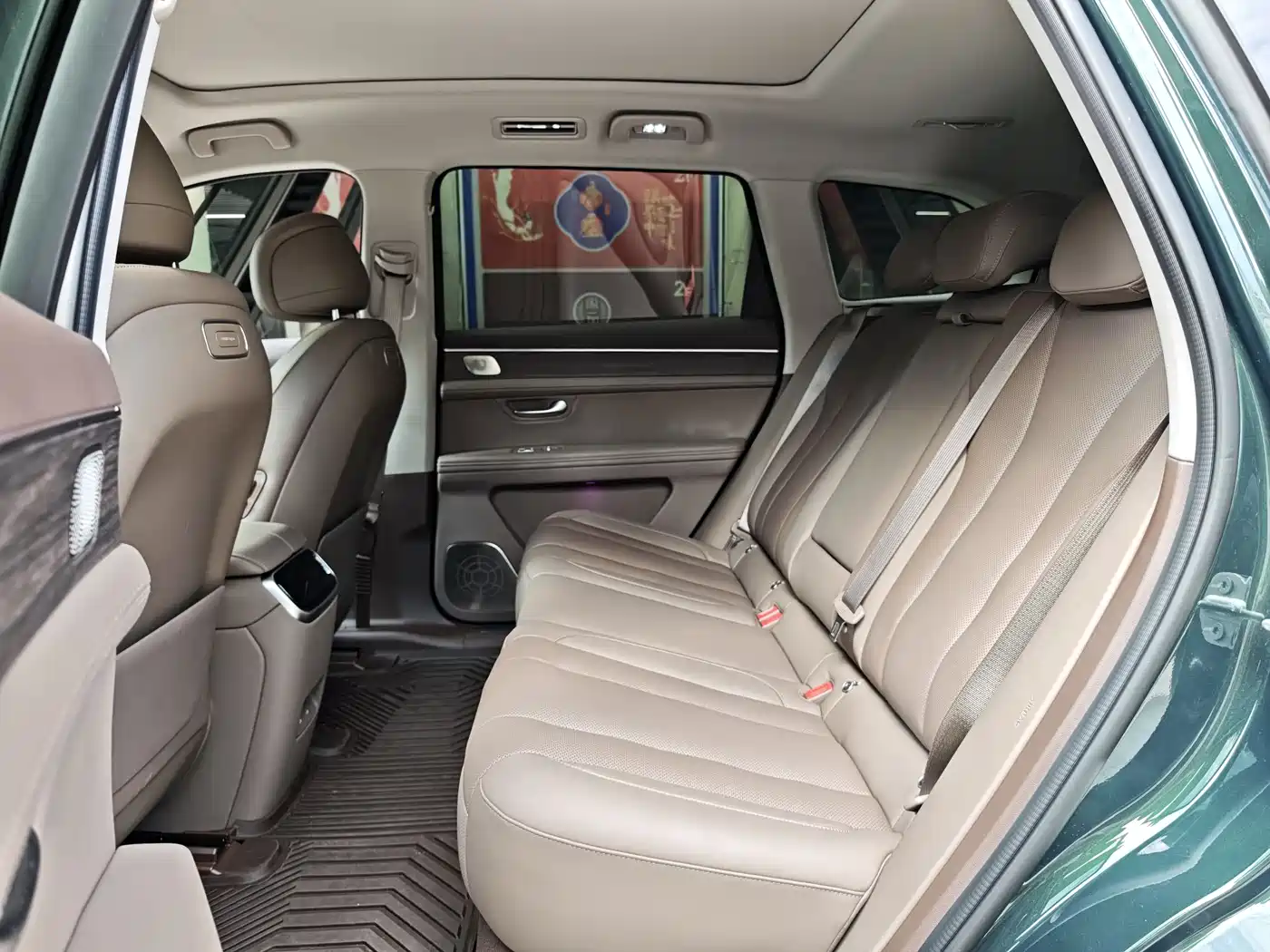 AITO Wenjie AITO M7 2024 1.5T Smart Drive 4WD Ultra 5-seater фото 20
