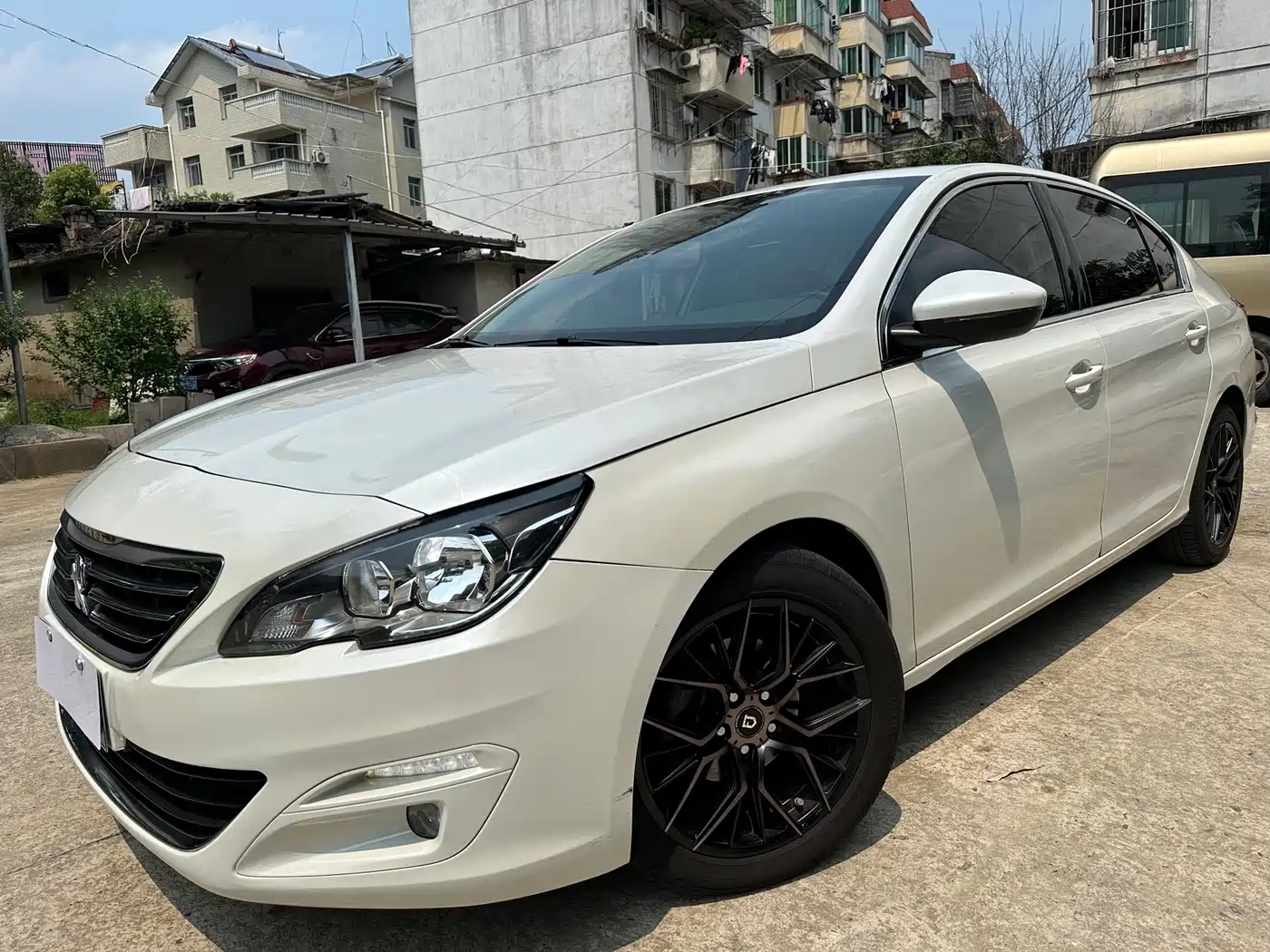 Peugeot 408 2018 1.8L Automatic Luxury Edition