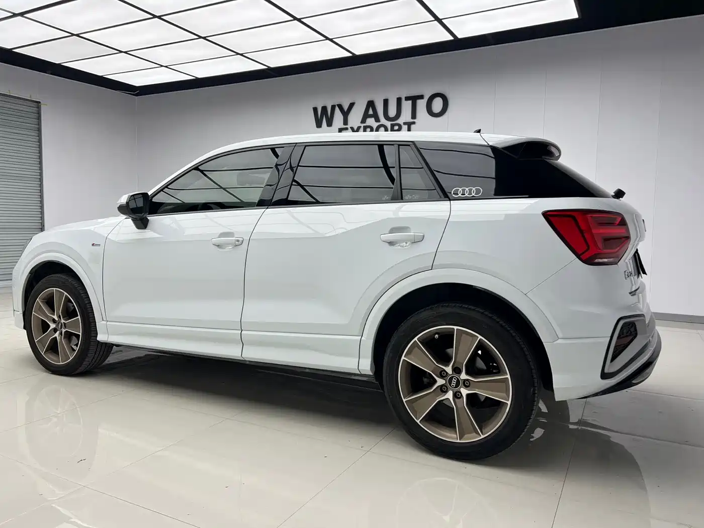Audi Q2L 2022 35 TFSI Fashion Dynamic фото 3