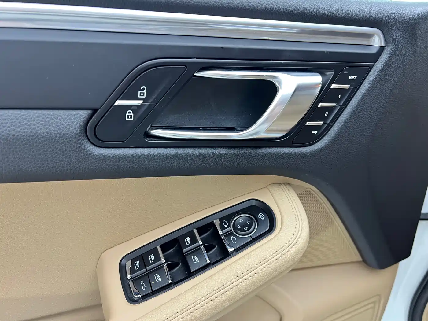 Porsche Macan 2018 Macan 2.0T фото 19