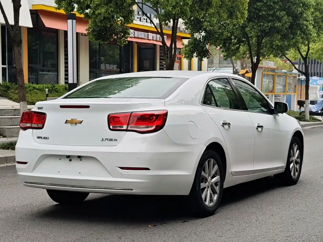 Chevrolet Malibu 2017 1.5T Automatic Luxury Edition фото 5