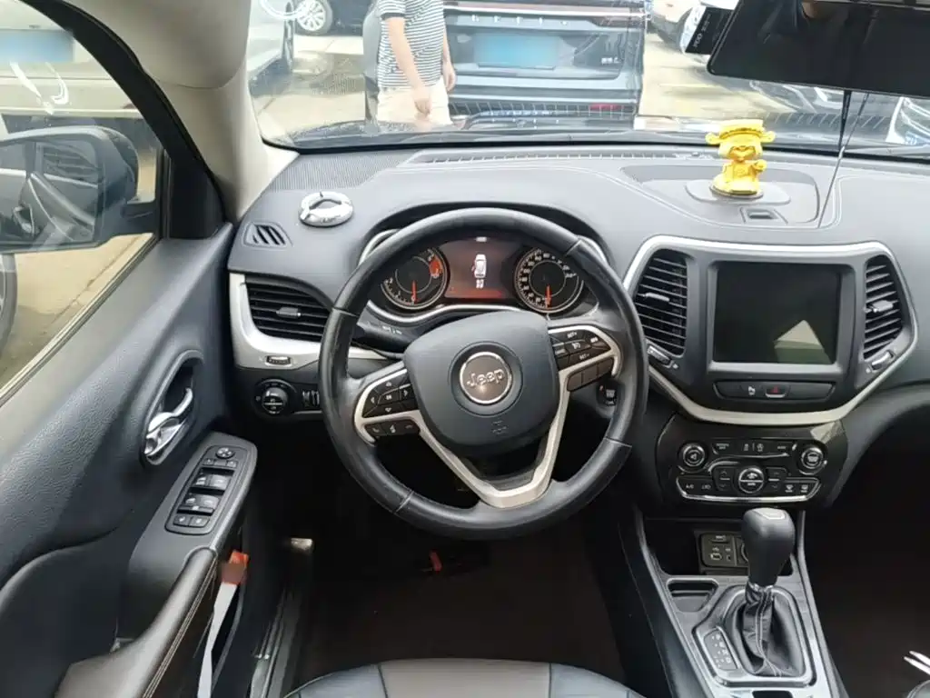 Jeep Cherokee 2018 2017 2.0L Superior Edition