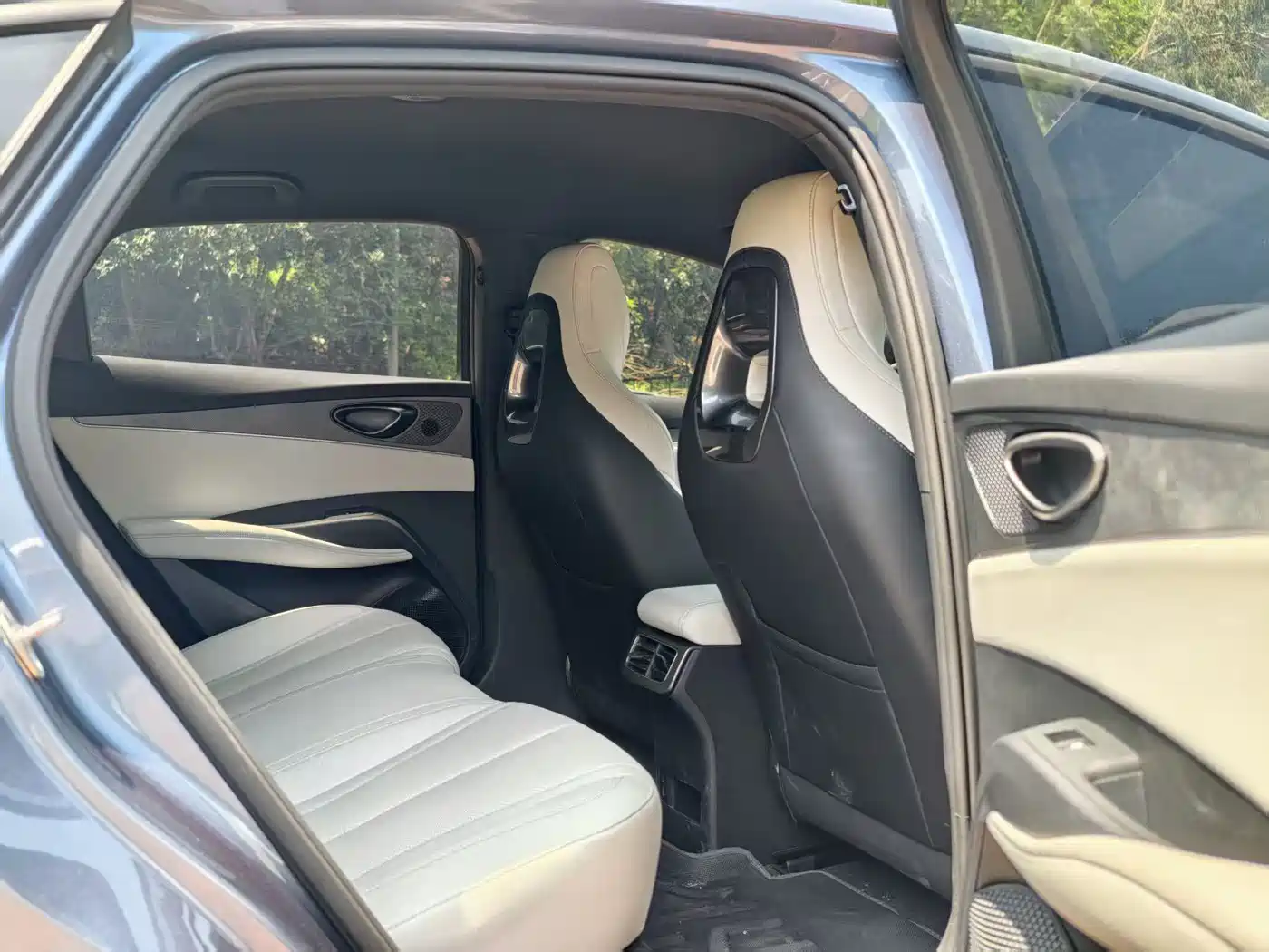 BYD Seal 06 New Energy 2024 DM-i 80KM Luxury фото 11
