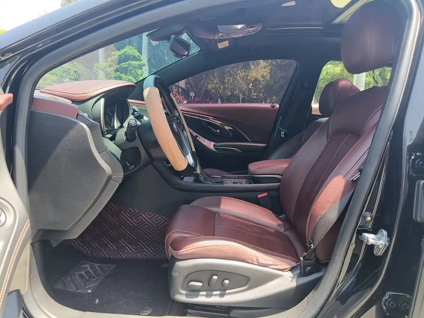 Buick LaCrosse 2013 2.4L SIDI Elite Comfort фото 4
