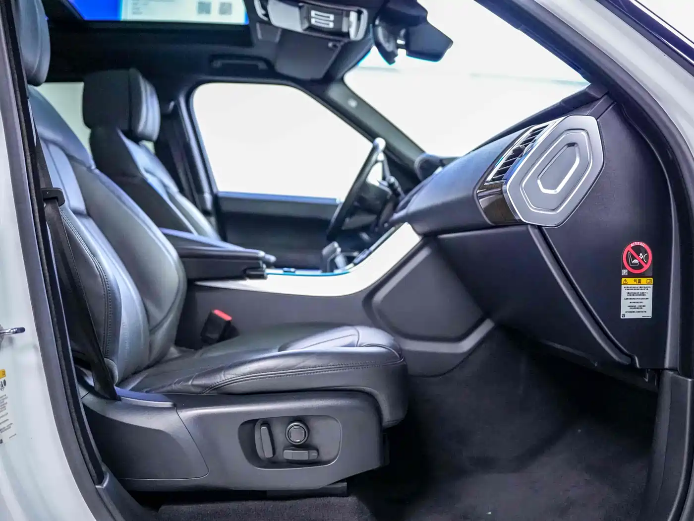 Land Rover Range Rover Sport PHEV 2018 Model P400e фото 7