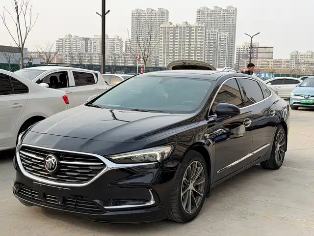 BUICK LACROSSE