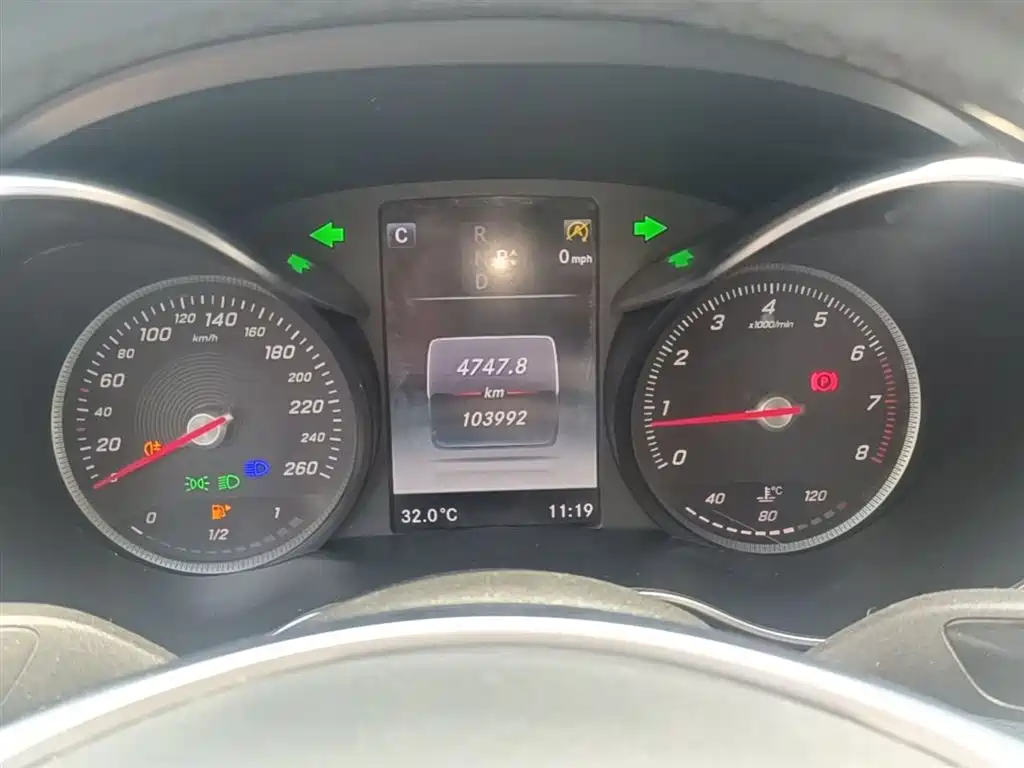 Mercedes-Benz C-Class 2016 C 200 Sport фото 12