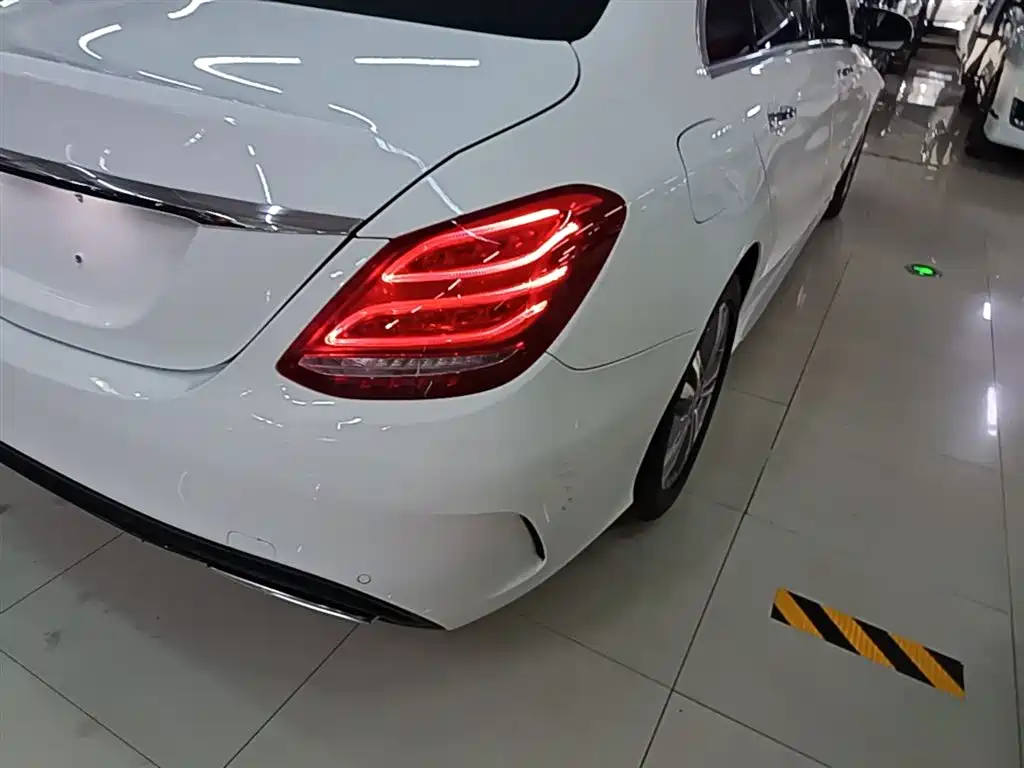 Mercedes-Benz C-Class 2018 C 200 L Sport Edition фото 8