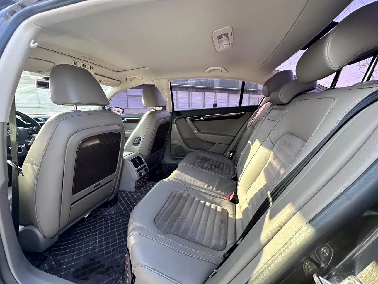Volkswagen Magotan 2015 Facelift 1.8TSI Premium фото 8