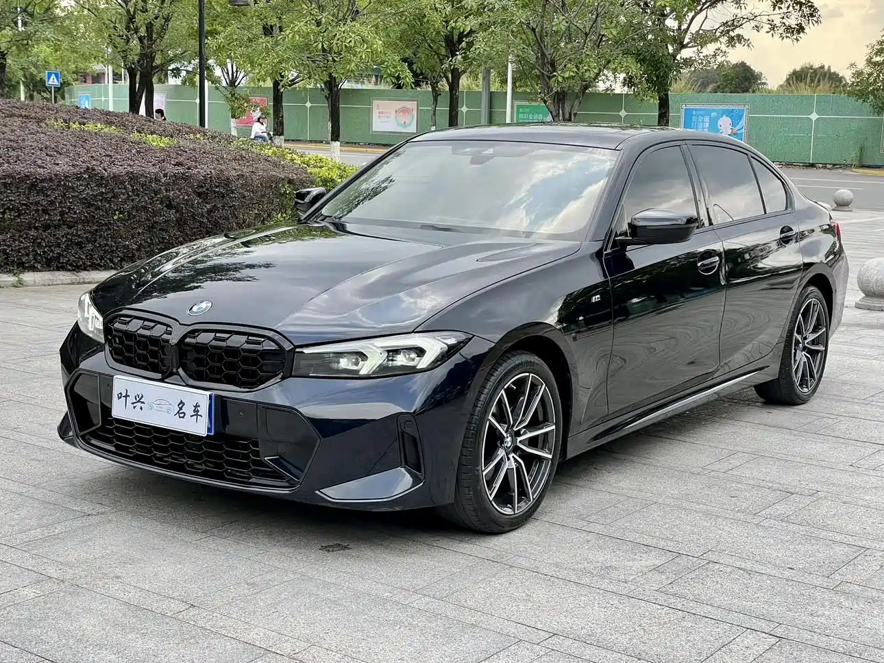 BMW 3 Series 2023 325Li M Sport Package