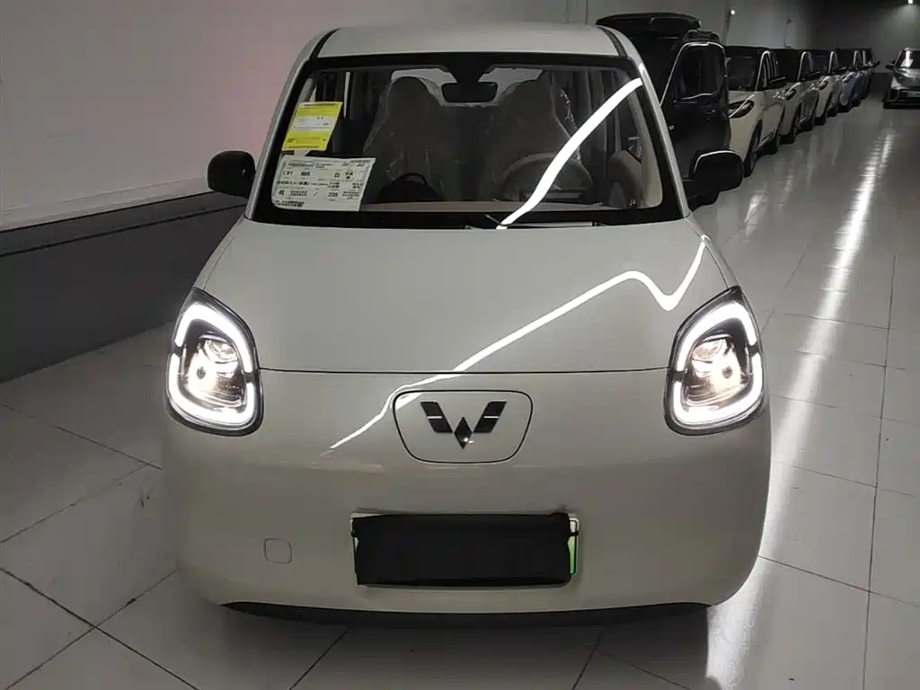 WULING AUTOMOBILE HONGGUANG MINIEV