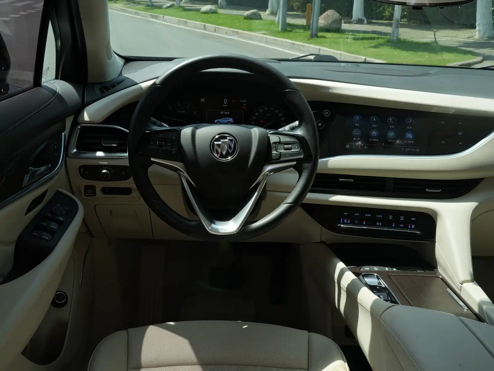 Фото 21 - Buick Enclave