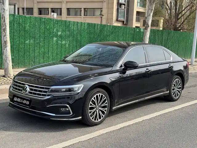 VOLKSWAGEN HUIANG