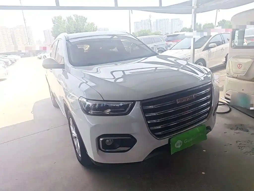 Photo 4 - Haval H6