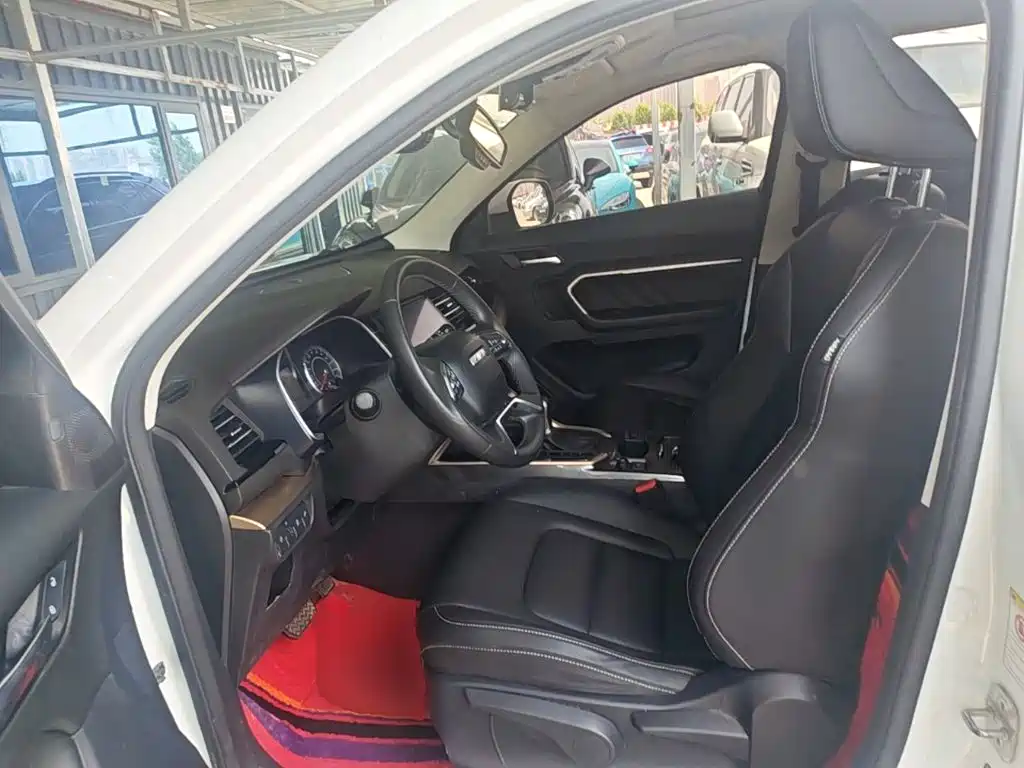 Photo 15 - Haval H6