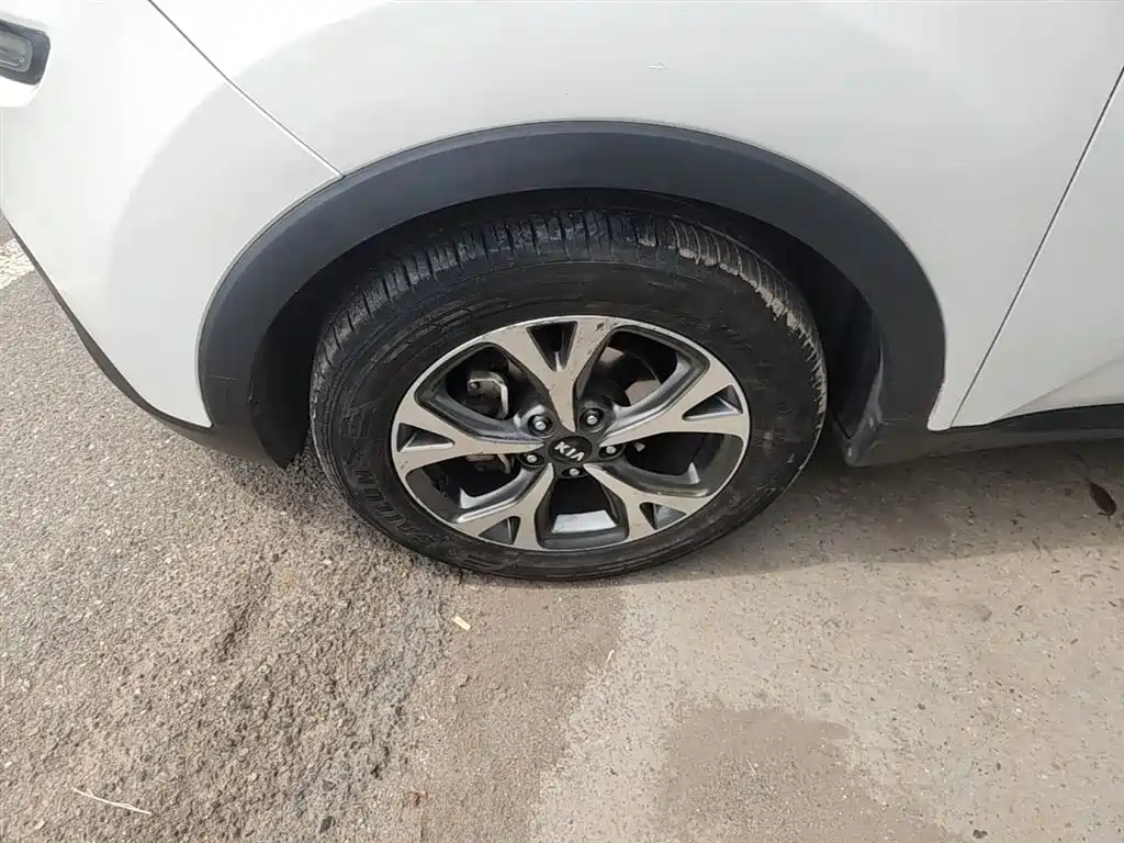 Kia KX3 Smart Run 2015 1.6L Automatic 2WD DLX фото 23