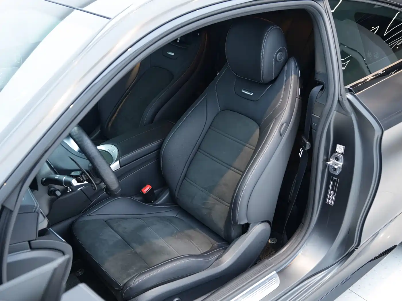 Mercedes-Benz C-Class AMG 2021 AMG C 63 Coupe фото 12