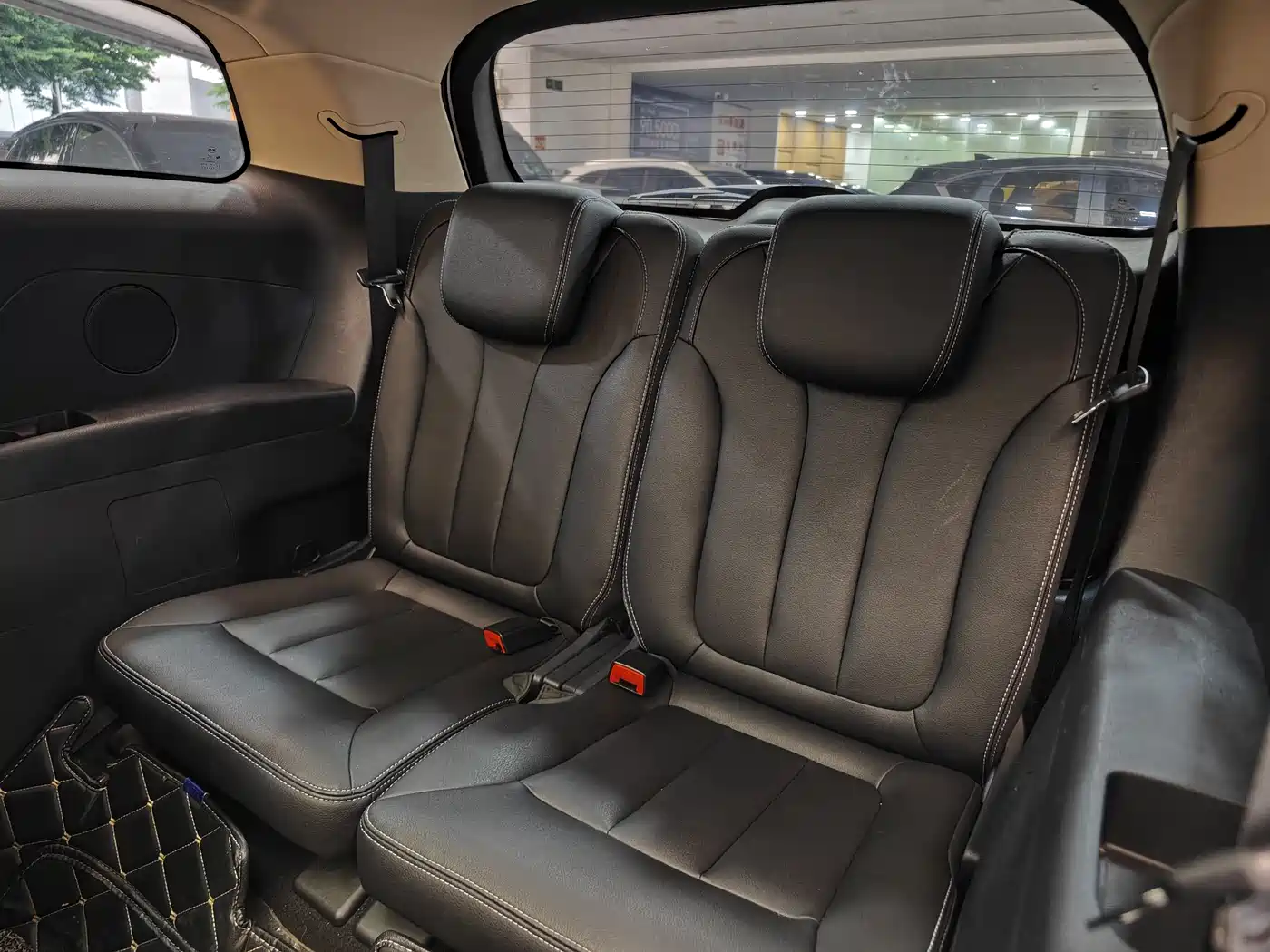 BYD Song MAX 2018 1.5T Automatic Smart Connected Premium 6-Seater фото 25