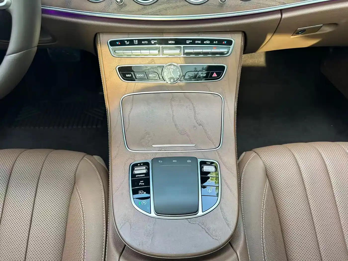 Mercedes-Benz E-Class 2020 Facelift E 300 L Exclusive фото 18