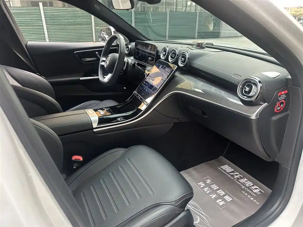 Mercedes-Benz C-Class 2025 Facelift C 260 L Sport Edition фото 9