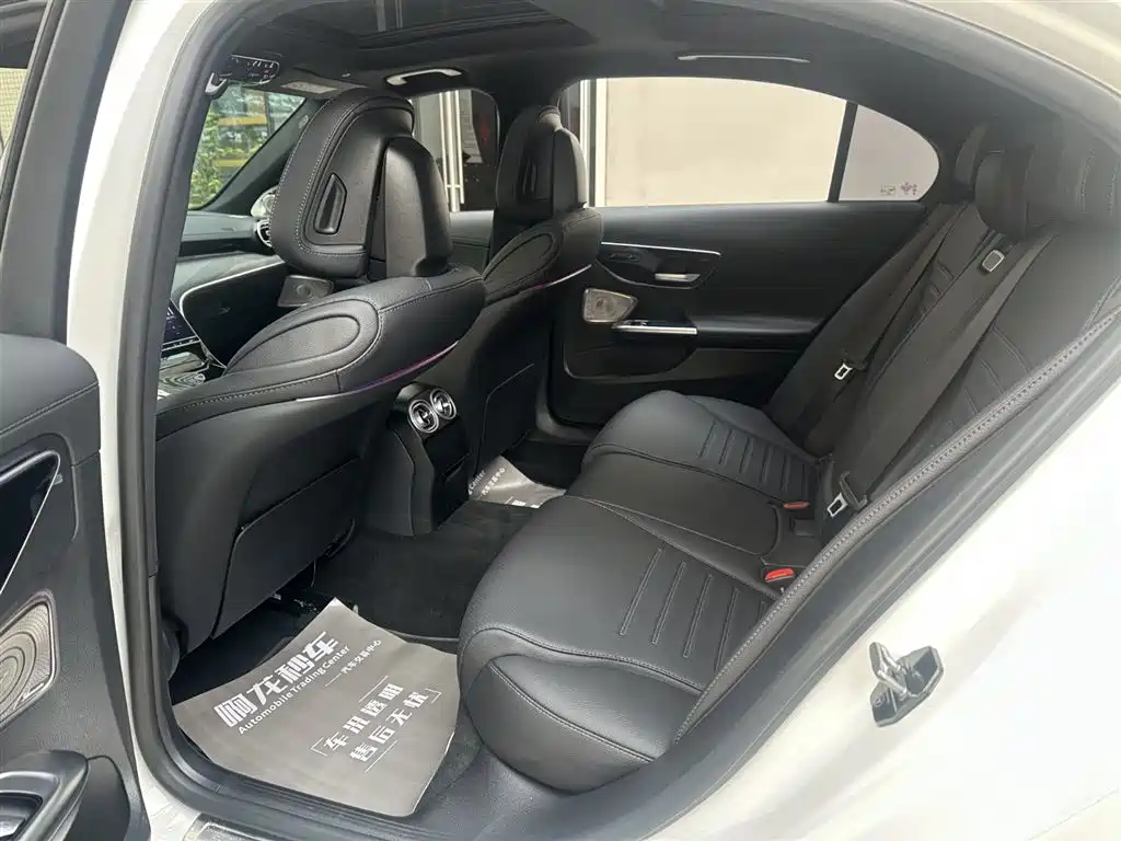 Mercedes-Benz C-Class 2025 Facelift C 260 L Sport Edition фото 21