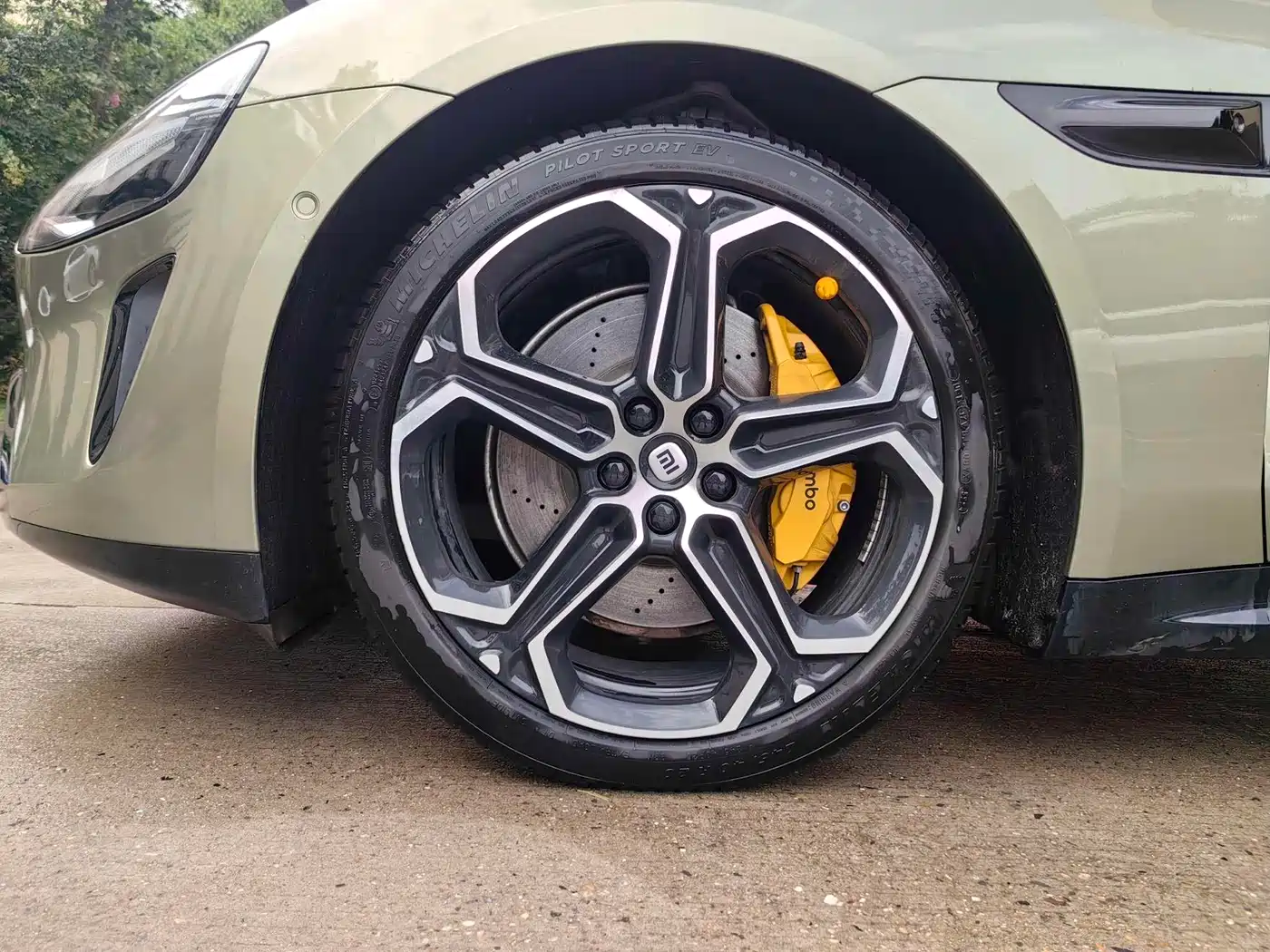 XIAOMI CAR XIAOMI SU7