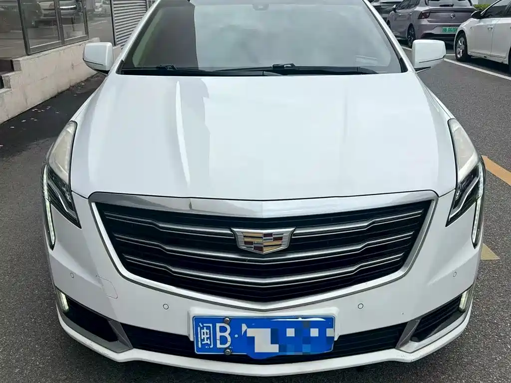 Cadillac XTS 2018 28T Elite фото 2