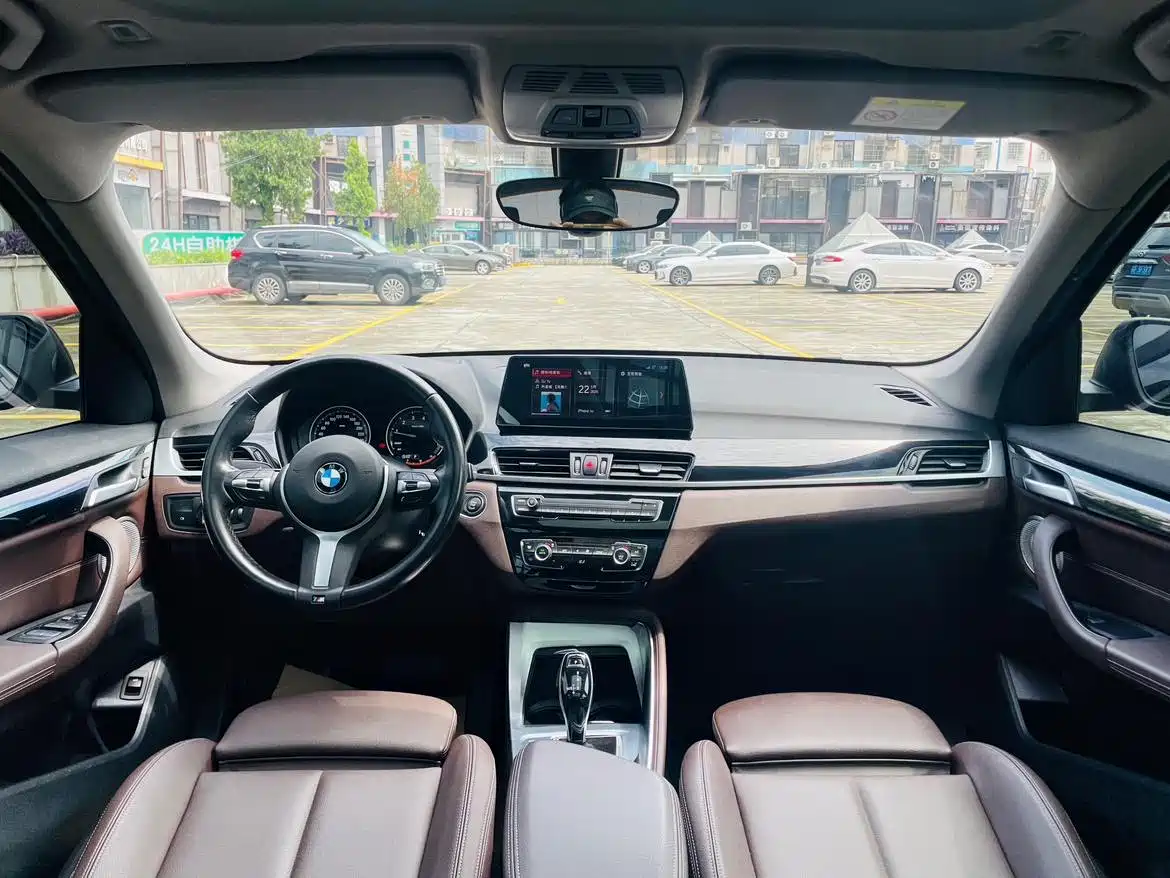 BMW X1 2021 Facelift sDrive25Li Leading фото 7