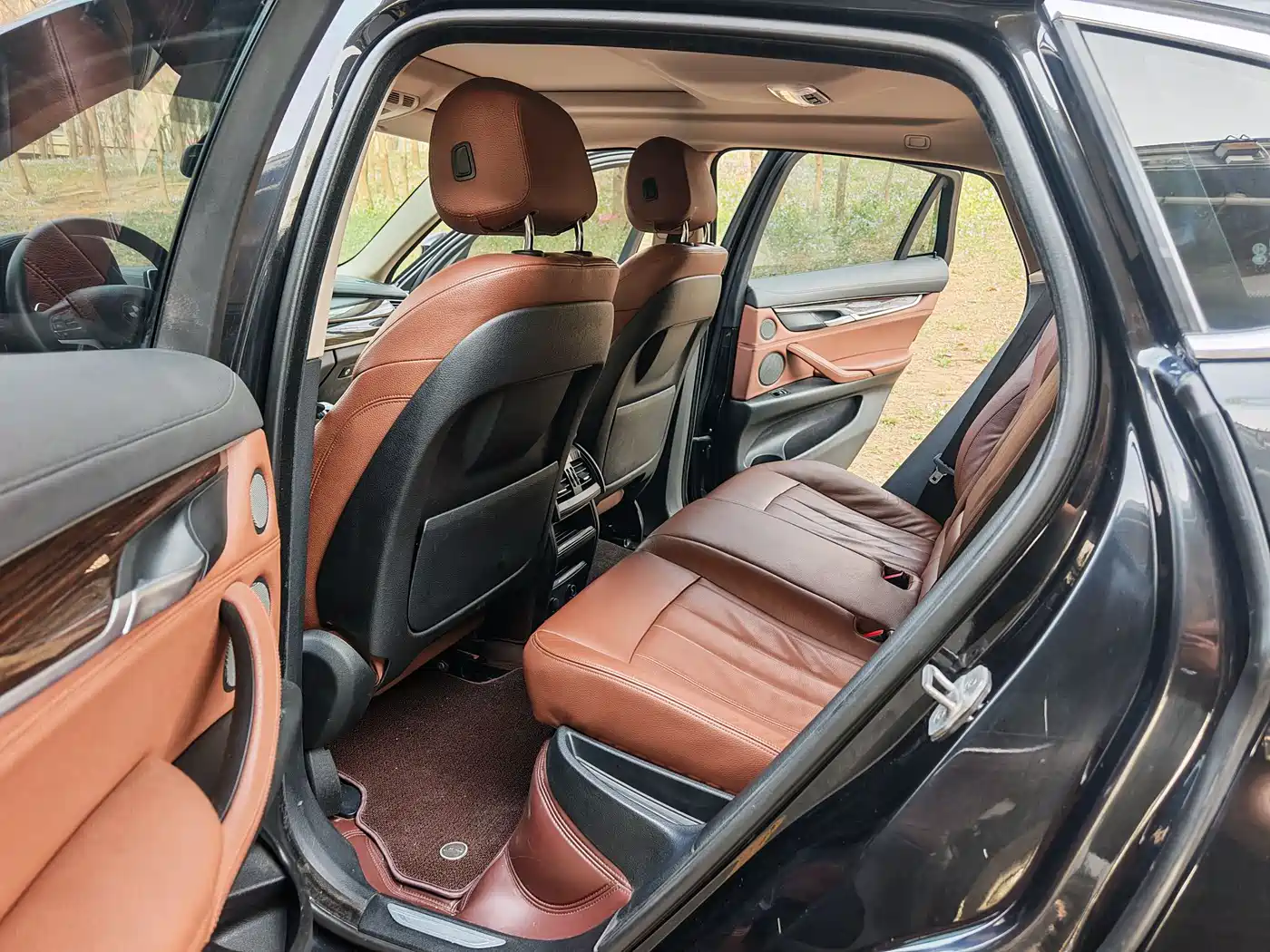 BMW X6 2015 xDrive35i Luxury Model фото 5