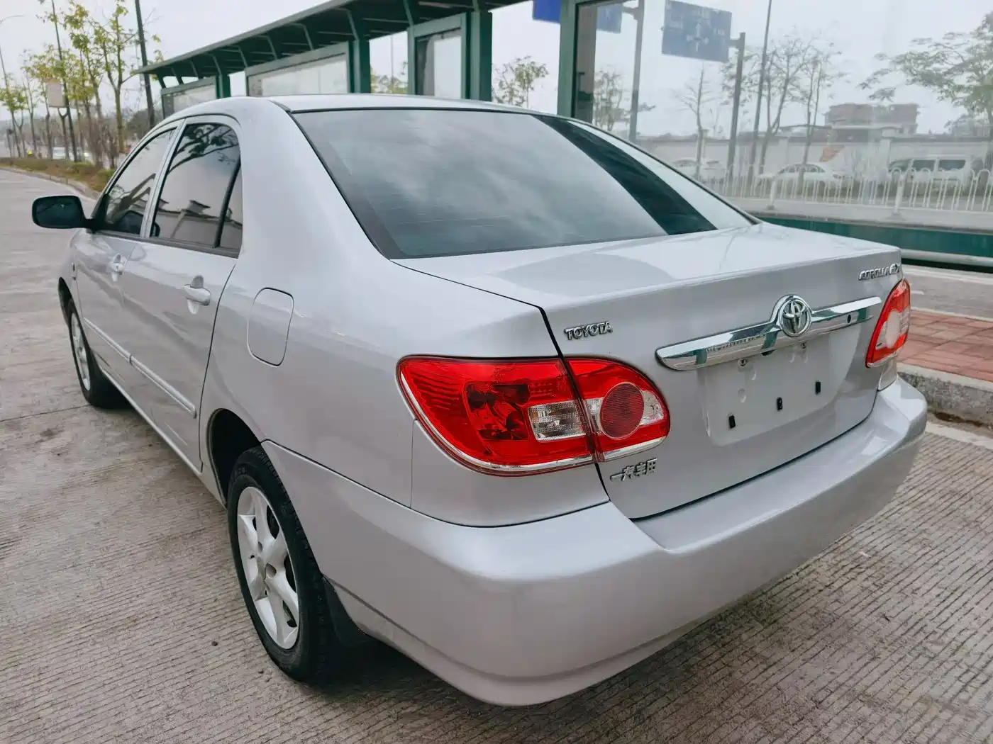 Toyota Corolla 2011 1.6L Automatic Classic Edition фото 7