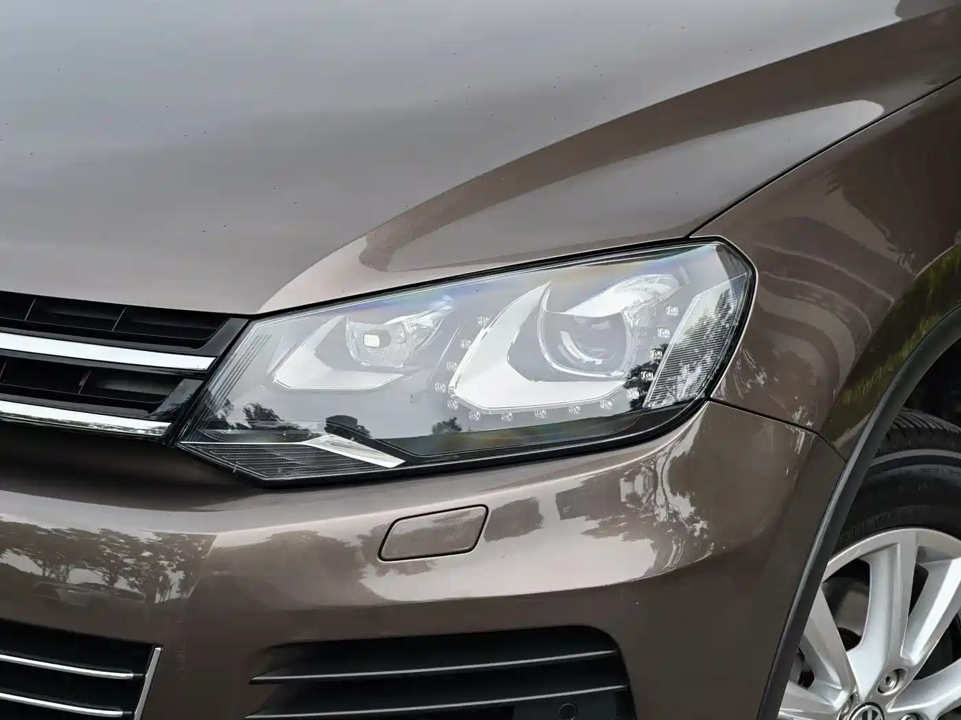 Volkswagen Touareg 2011 3.0TSI Luxury фото 4