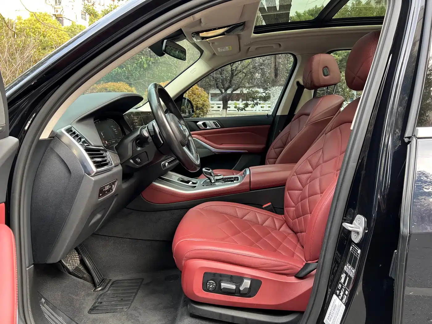 BMW X5 2022 xDrive 30Li M Sport Package фото 8