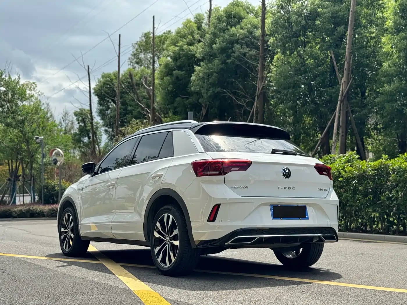 Volkswagen T-ROC 2022 280TSI DSG 2WD R-Line Pro PLUS фото 12
