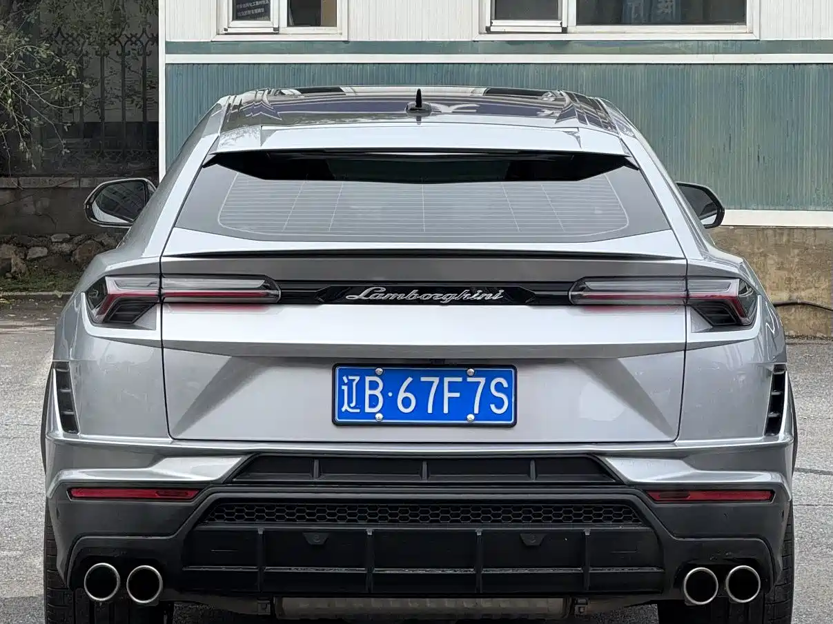 Lamborghini Urus 2023 4.0T V8 S фото 6