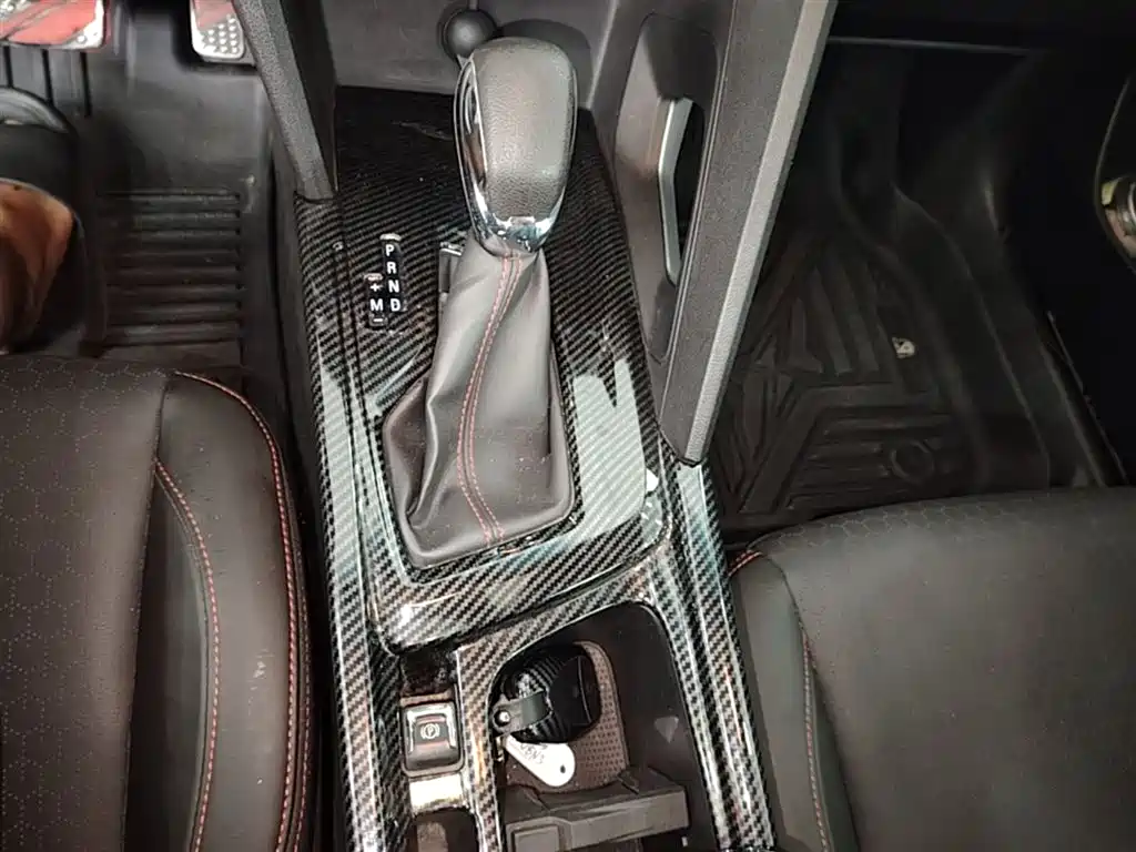 Chevrolet Volando 2018 Redline 530T Auto Premium Edition (5+2 seater) China V фото 10