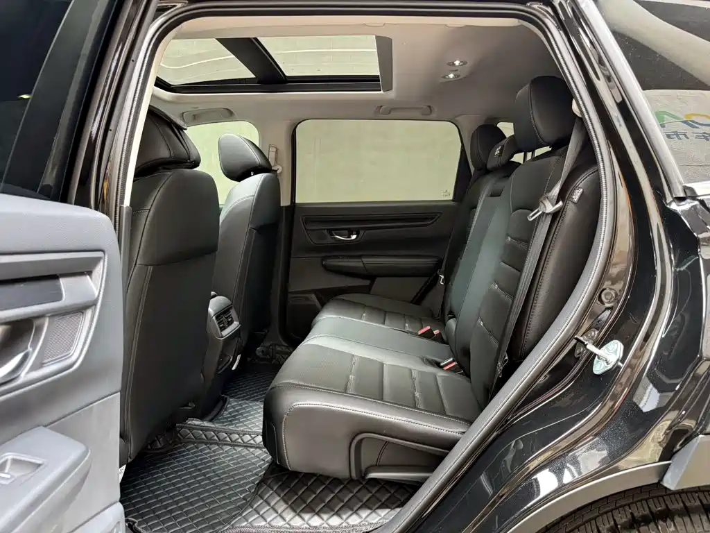 Photo 10 - Honda CR-V