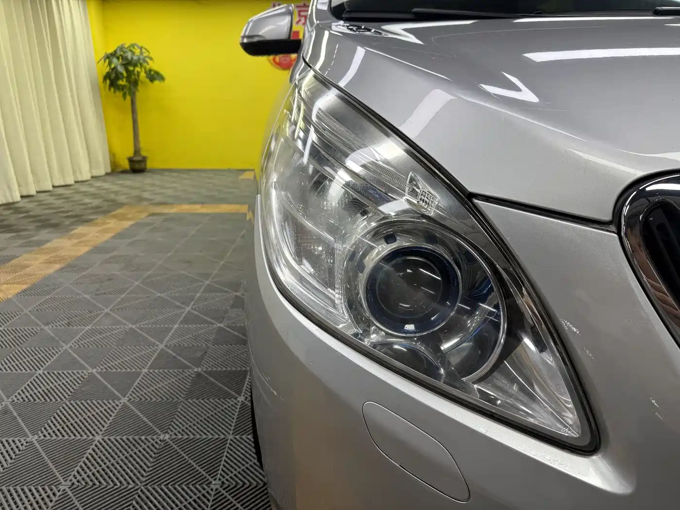 Buick GL8 2011 3.0L GT Luxury Business Elegance Edition фото 13