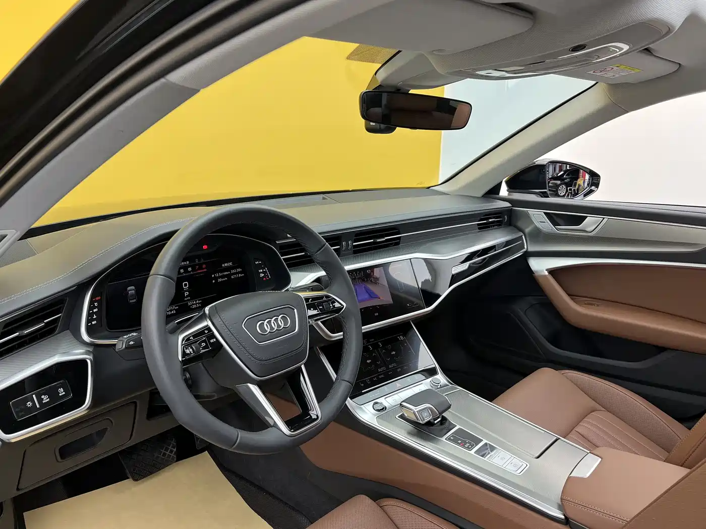 Audi A6L 2025 Model 45 TFSI Premium Dynamic + Ventilation Comfort Package фото 6