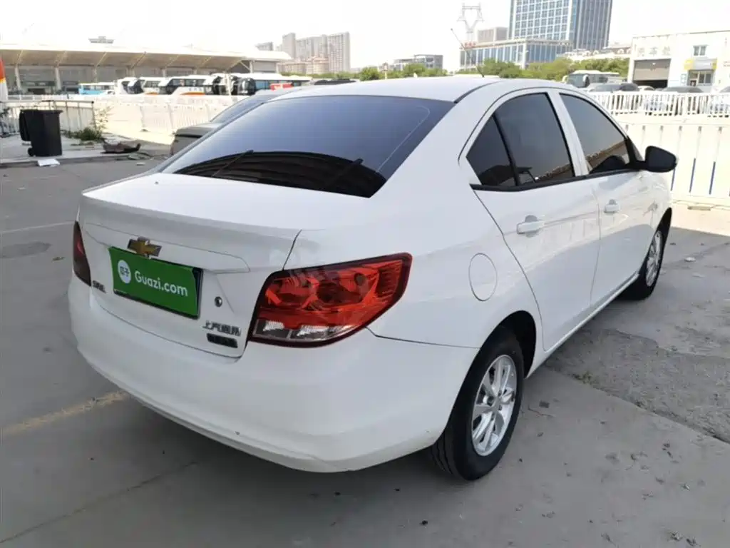Chevrolet Sail 2018 Sail 3 1.3L AMT Ideal фото 7