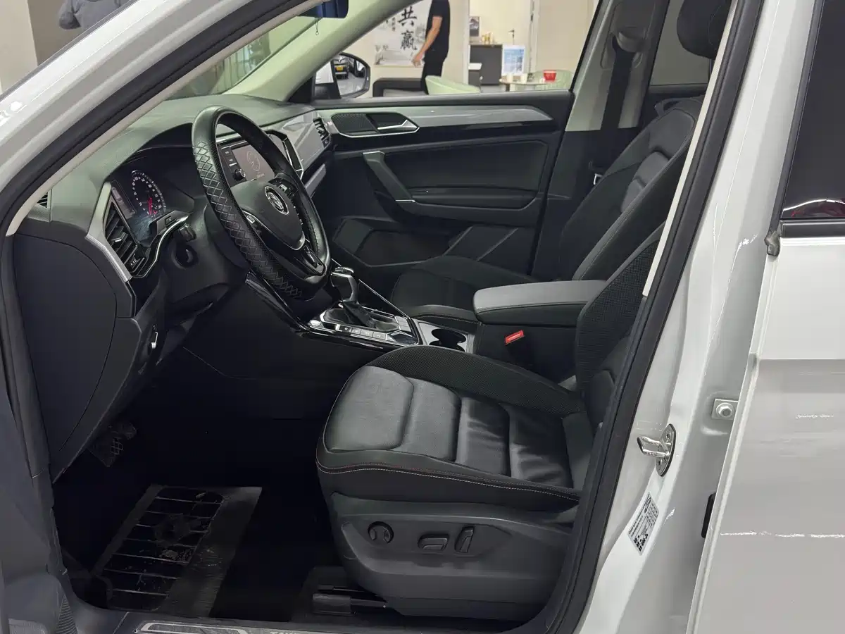 Volkswagen Tayron 2019 Expedition 280TSI 2WD Luxury (China VI) фото 10