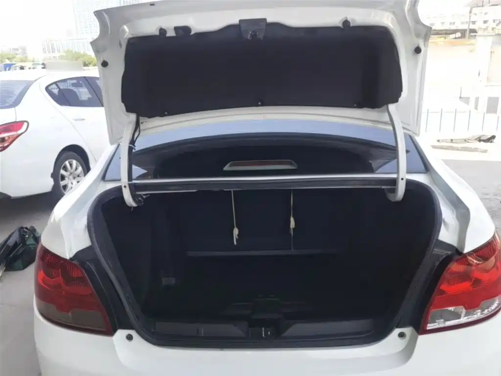 Chevrolet Sail 2018 Sail 3 1.3L AMT Ideal фото 19