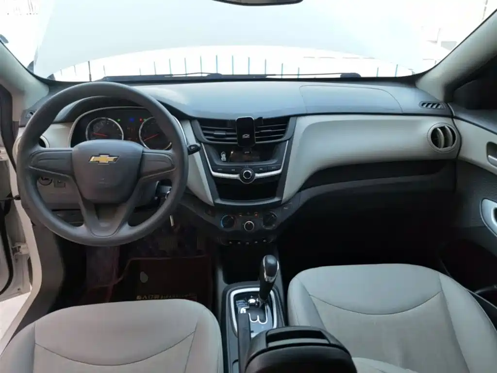 Chevrolet Sail 2018 Sail 3 1.3L AMT Ideal фото 10