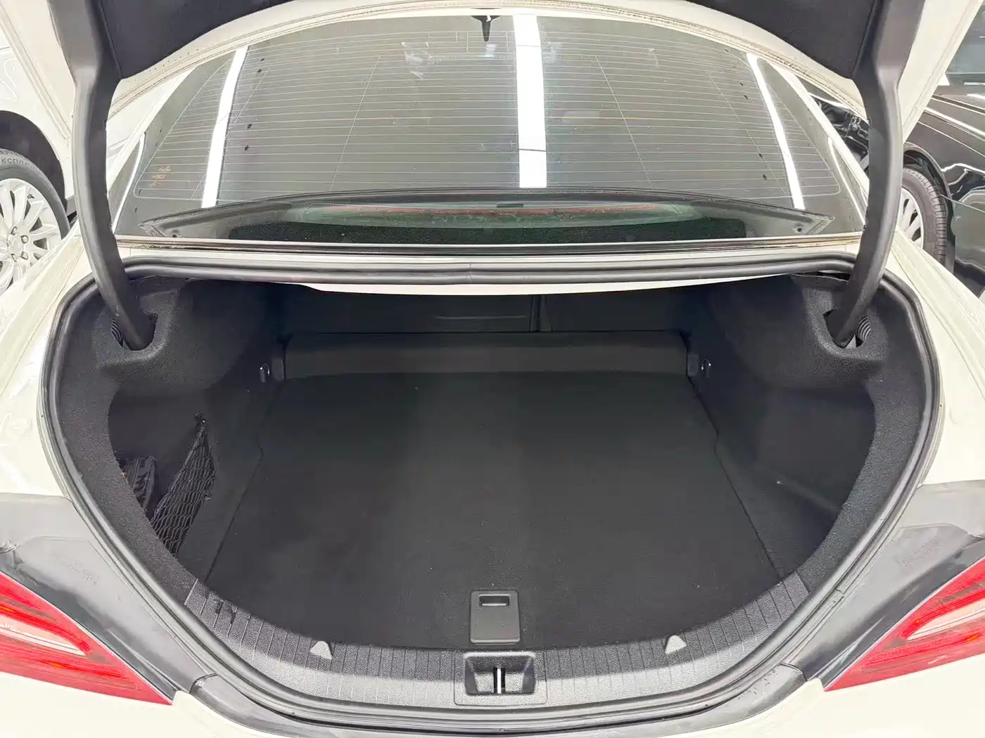 Mercedes-Benz CLA (Import) 2016 CLA 200 Fashion фото 19